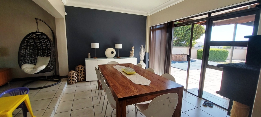 4 Bedroom Property for Sale in Country Club Western Cape